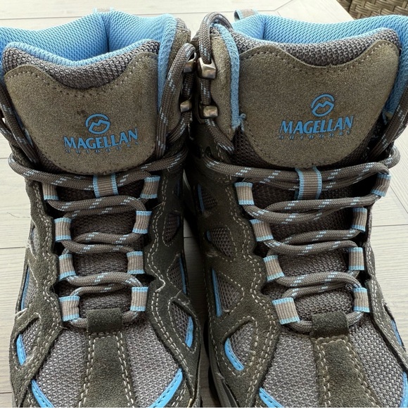 Magellan Outdoors Crestone Hiking Boots Gray/Blue Leather Round Toe Lace Up 6.5M - Picture 1 of 7